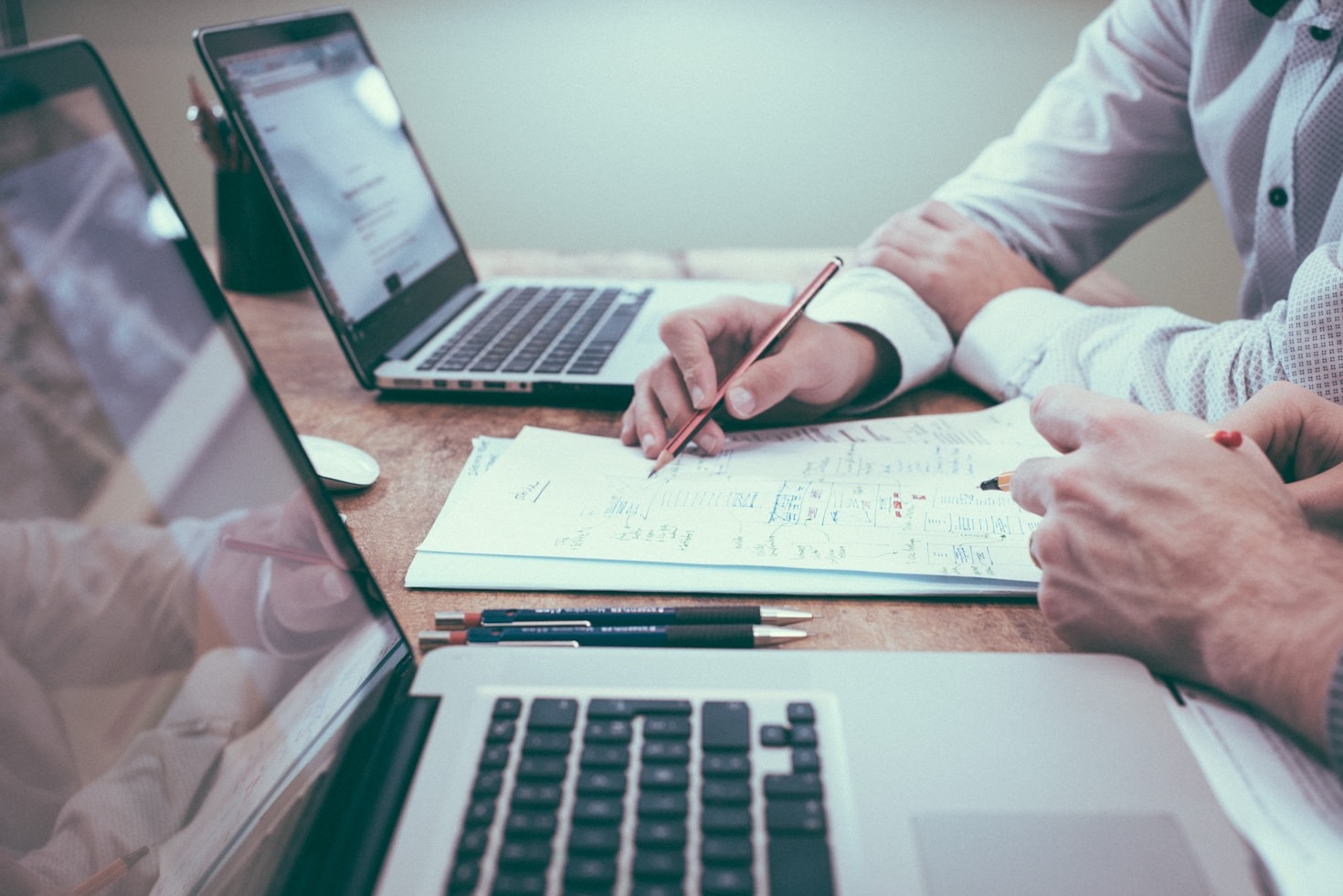 The Role of Informative Content in Learning